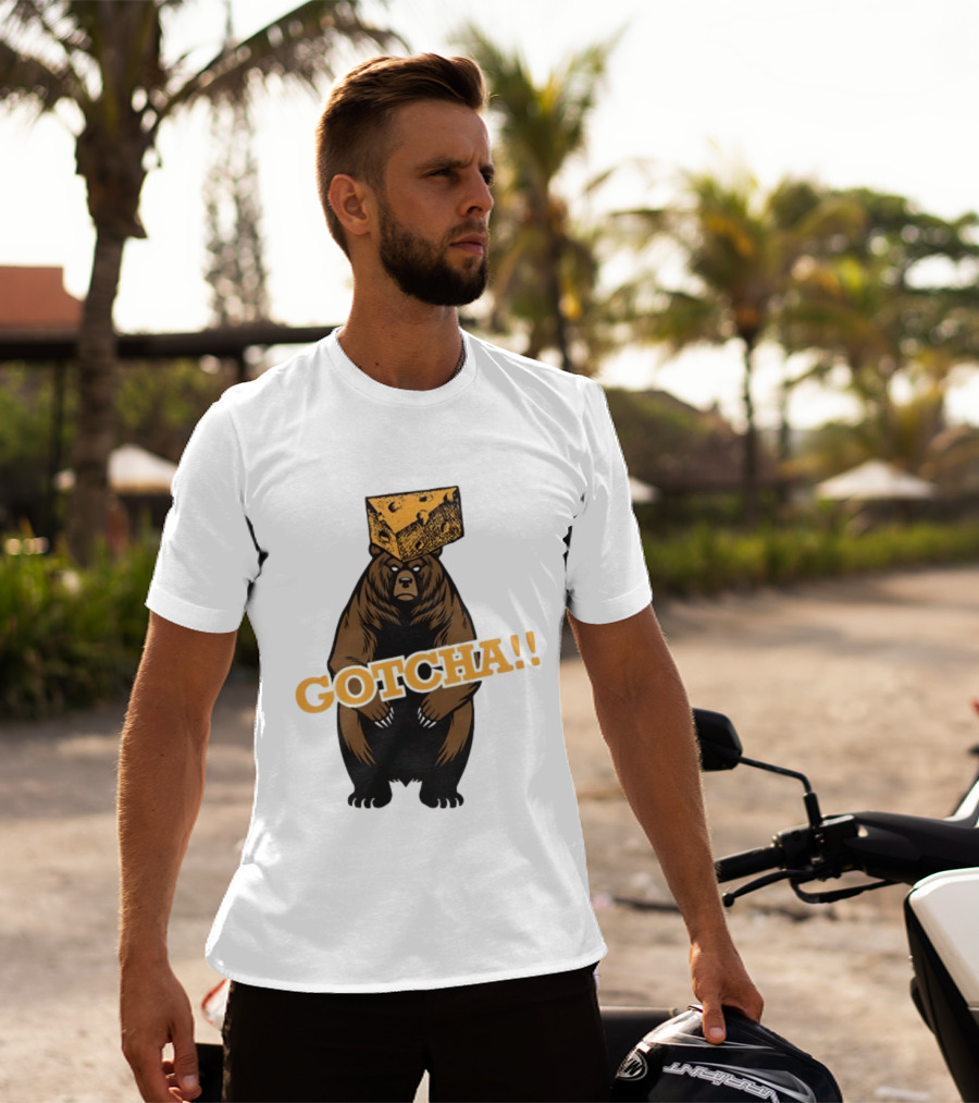 Bear Cheese Head Gotcha Green Bay Packers Fan T-Shirt