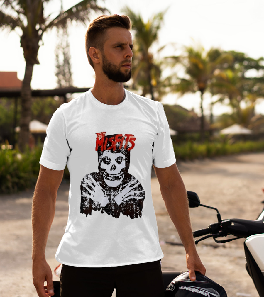 The Misfits Crimson Ghost Skull Punk Rock T-Shirt