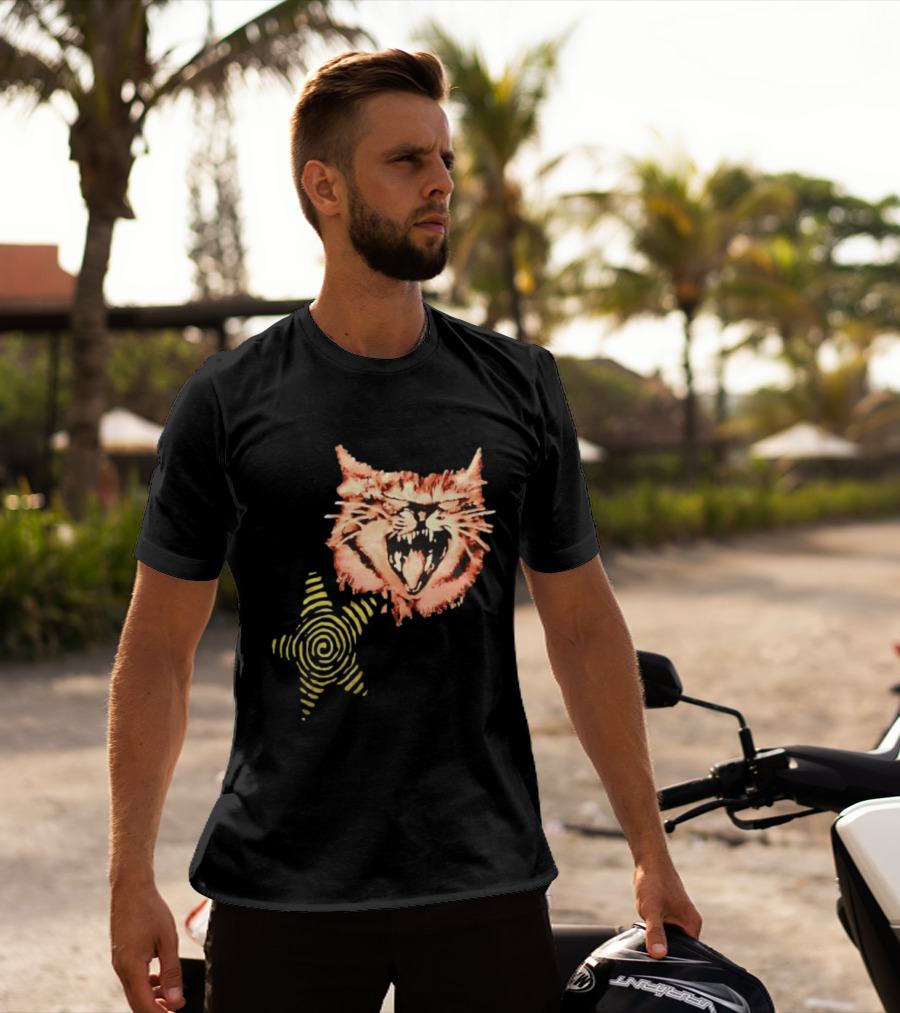 Snarling Cat Spiral Star Alternative Subculture Aesthetic T-Shirt