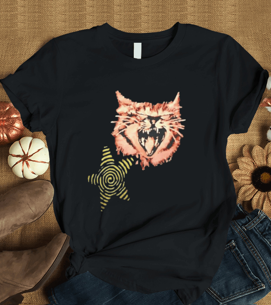 Snarling Cat Spiral Star Alternative Subculture Aesthetic T-Shirt