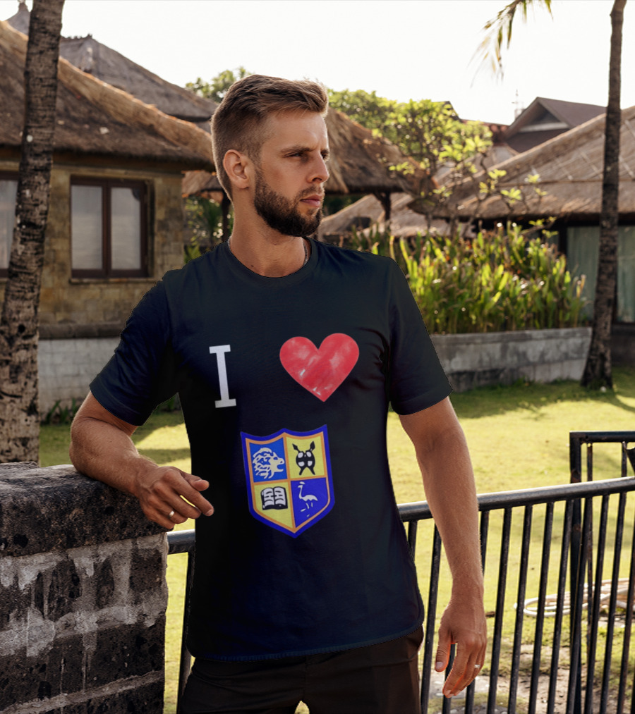 I Love University Of Zimbabwe UZ Harare Lion Emblem Crest T-Shirt
