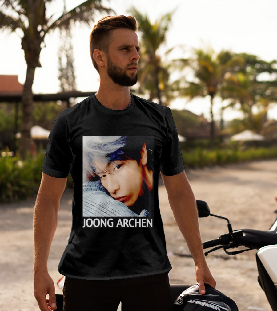 Joong Archen Thai Actor Close Up Pillow T-Shirt