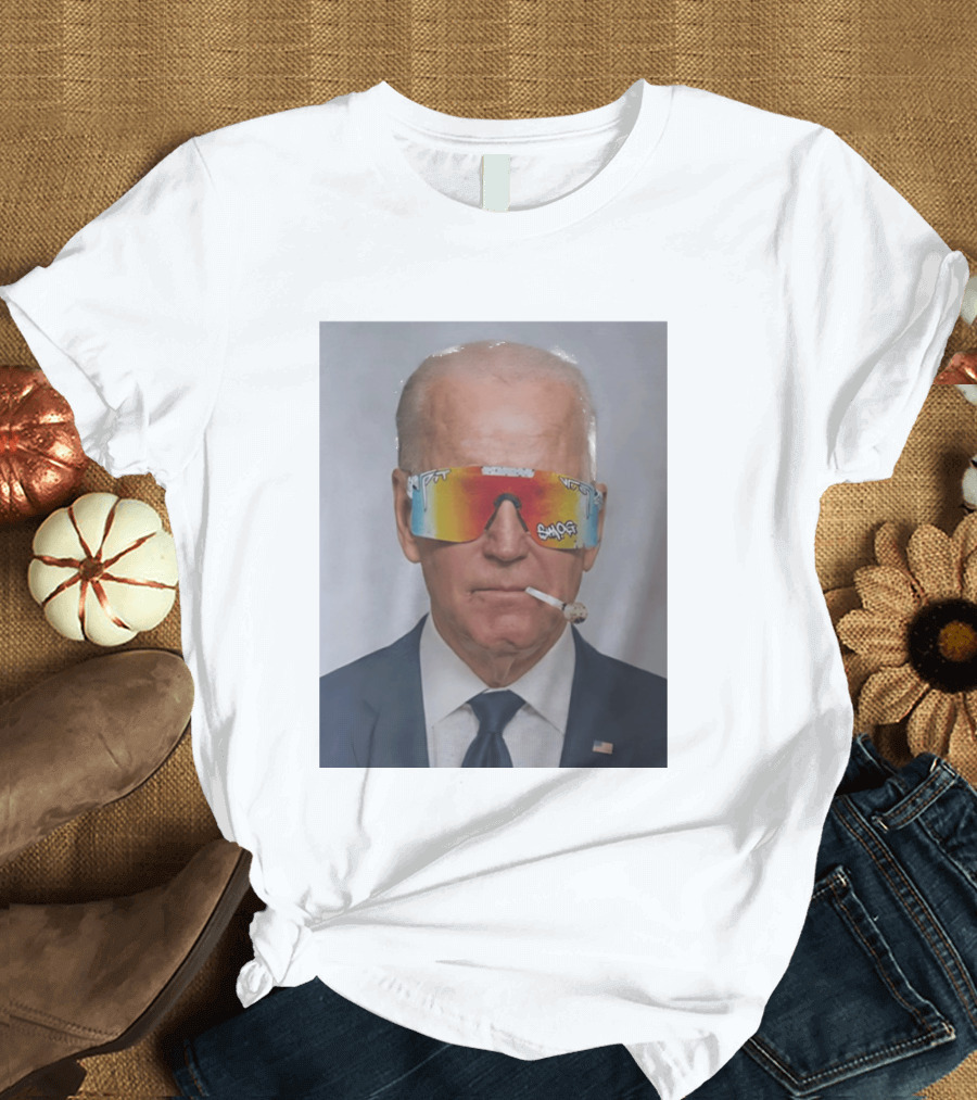 Joe Biden Pit Viper Sunglasses Smoking Pipe President T-Shirt