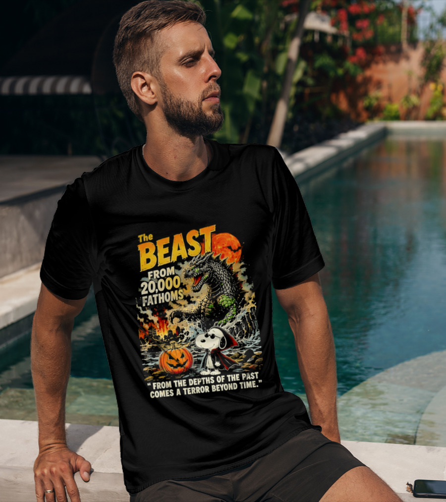 Snoopy And The Beast From 20000 Fathoms Halloween Pumpkin Terror T-Shirt