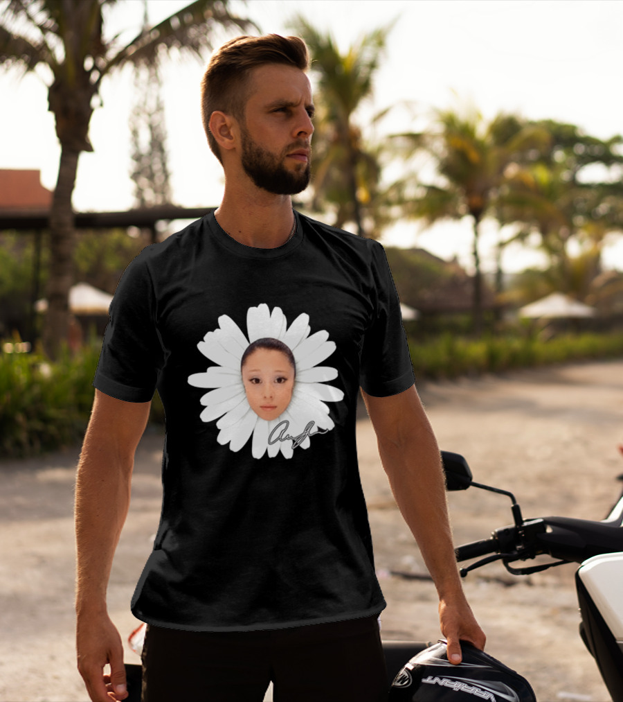 Ariana Petal Daisy Meme Face Cute Signature T-Shirt