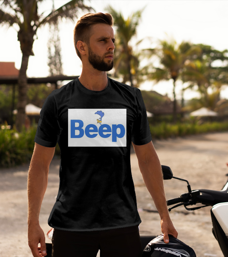 Looney Tunes Road Runner Beep Text Featuring Iconic Cartoon T-Shirt