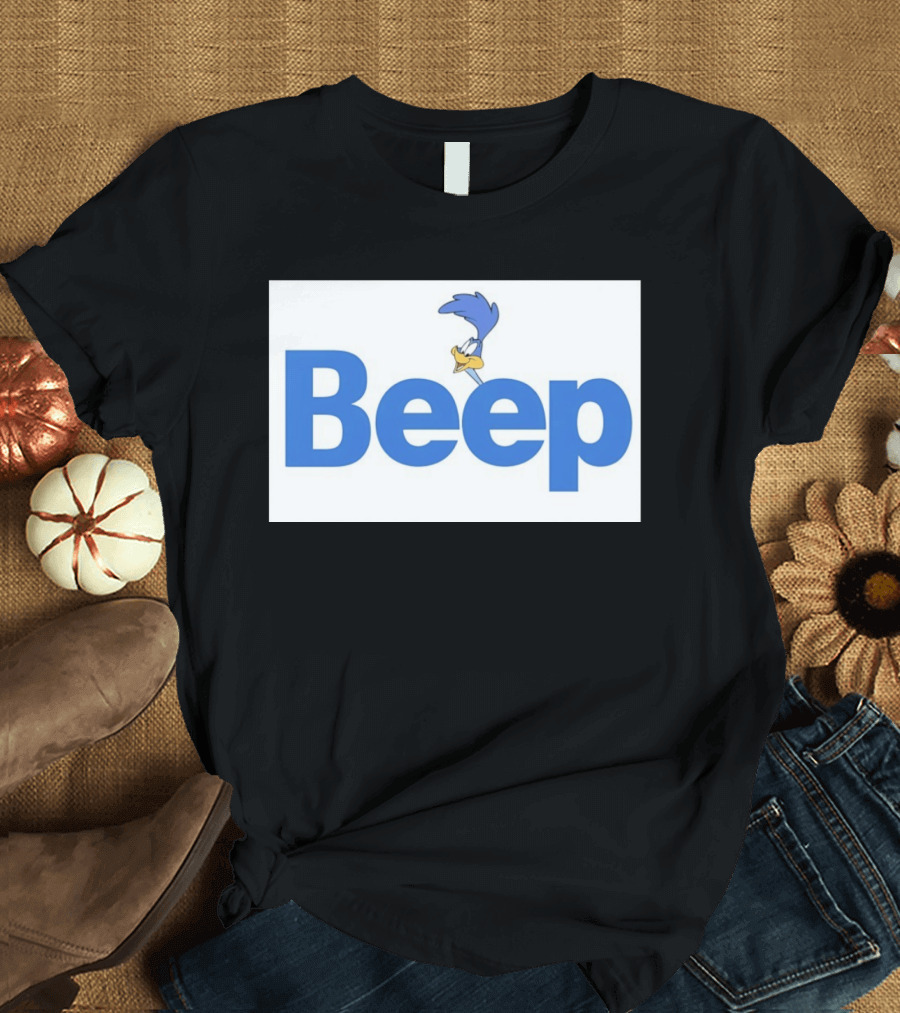 Looney Tunes Road Runner Beep Text Featuring Iconic Cartoon T-Shirt