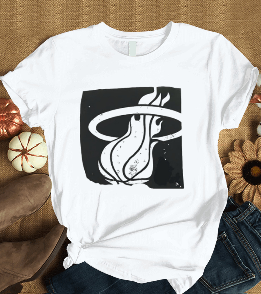 Miami Heat Basketball NBA Iconic Flaming Ball T-Shirt