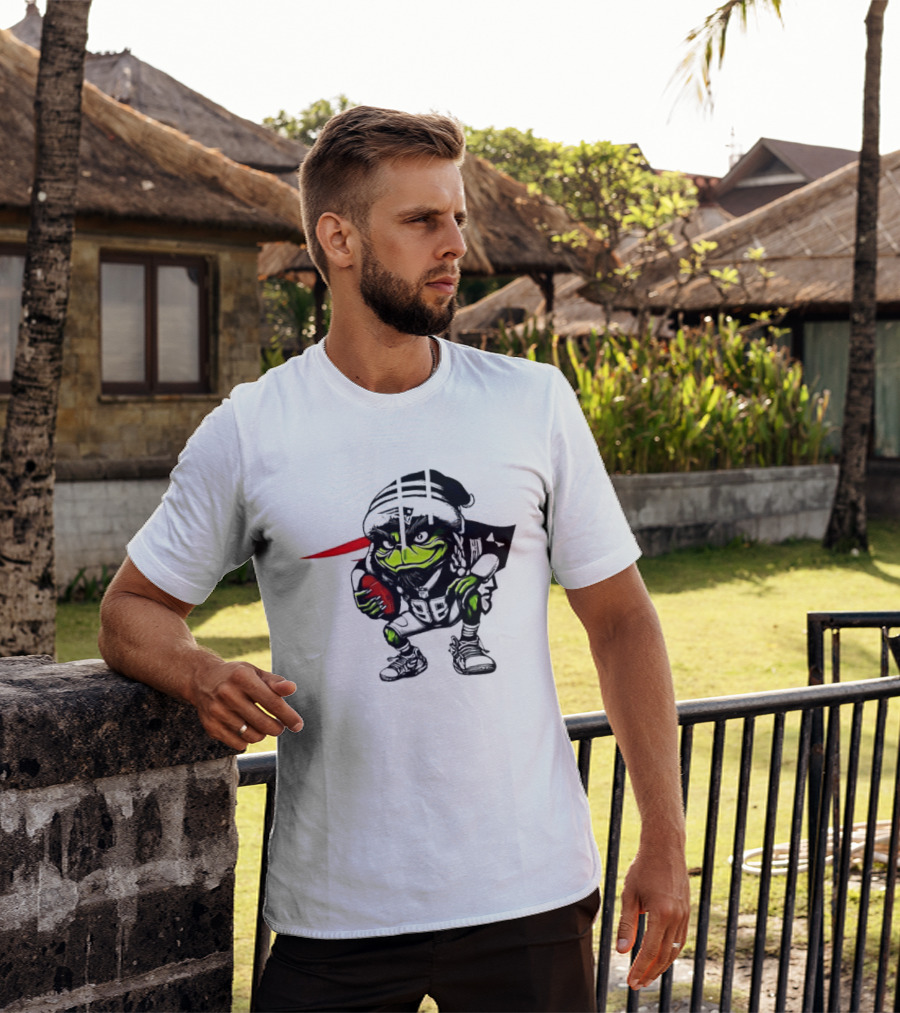 New England Patriots Grinch Christmas Football Collaboration T-Shirt