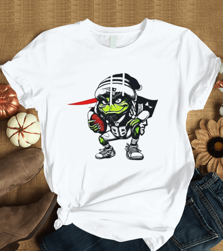New England Patriots Grinch Christmas Football Collaboration T-Shirt
