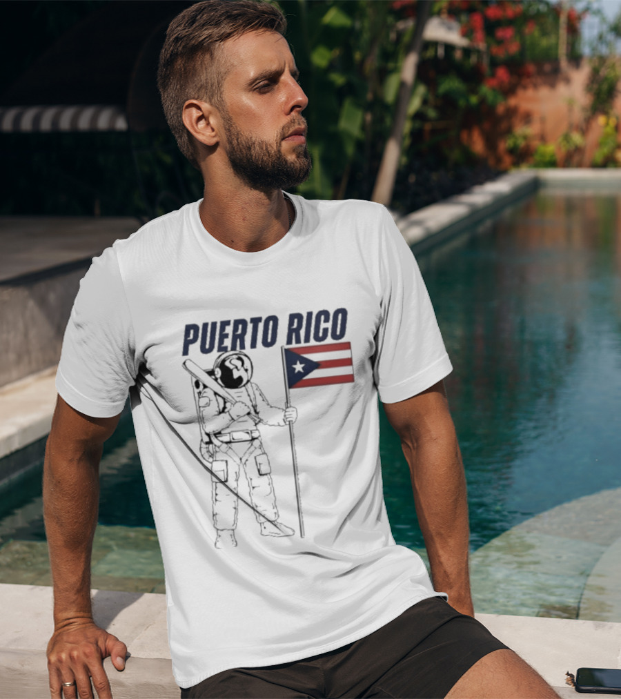 PUERTO RICO Astronaut Holding Baseball Bat Puerto Rican Flag T-Shirt