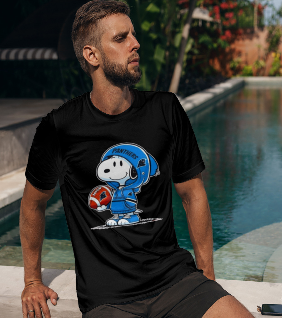 Snoopy Carolina Panthers Fan Holding Football Peanuts T-Shirt