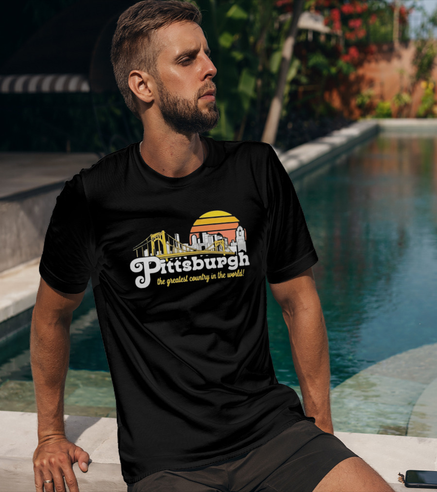 Pittsburgh Skyline With Bridge And Sunset The Greatest Country In The World T-Shirt