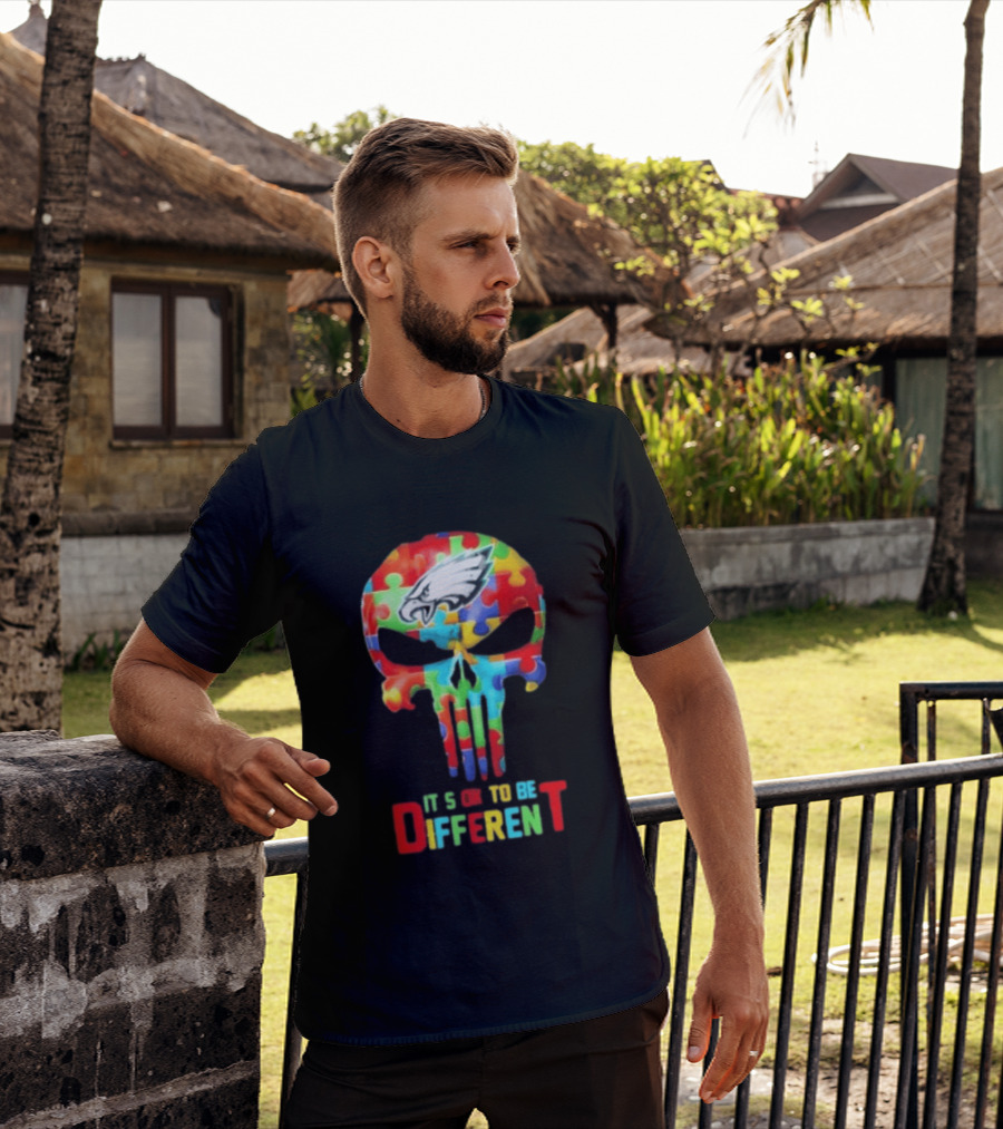 Philadelphia Eagles Skull Puzzle Autism Awareness It's Ok To Be Different T-Shirt