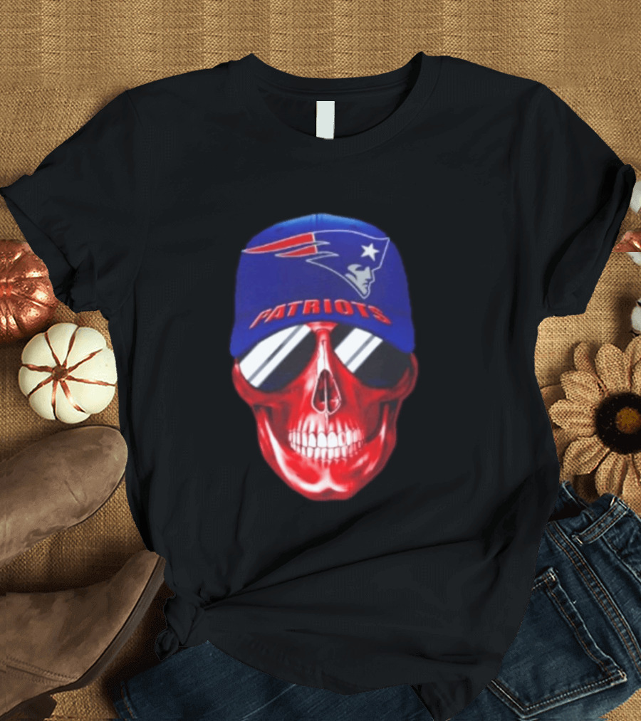 New England Patriots Cap Skull Smiling For Fans T-Shirt