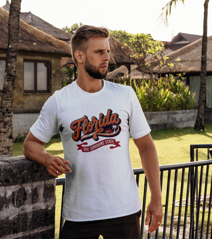 Florida The Sunshine State Sunset Palm Tree Vintage Look T-Shirt