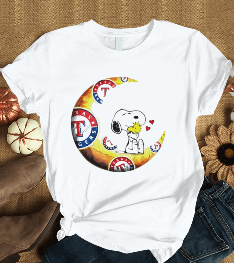 Snoopy Woodstock Texas Rangers Moon Baseball Fan Celebration T-Shirt