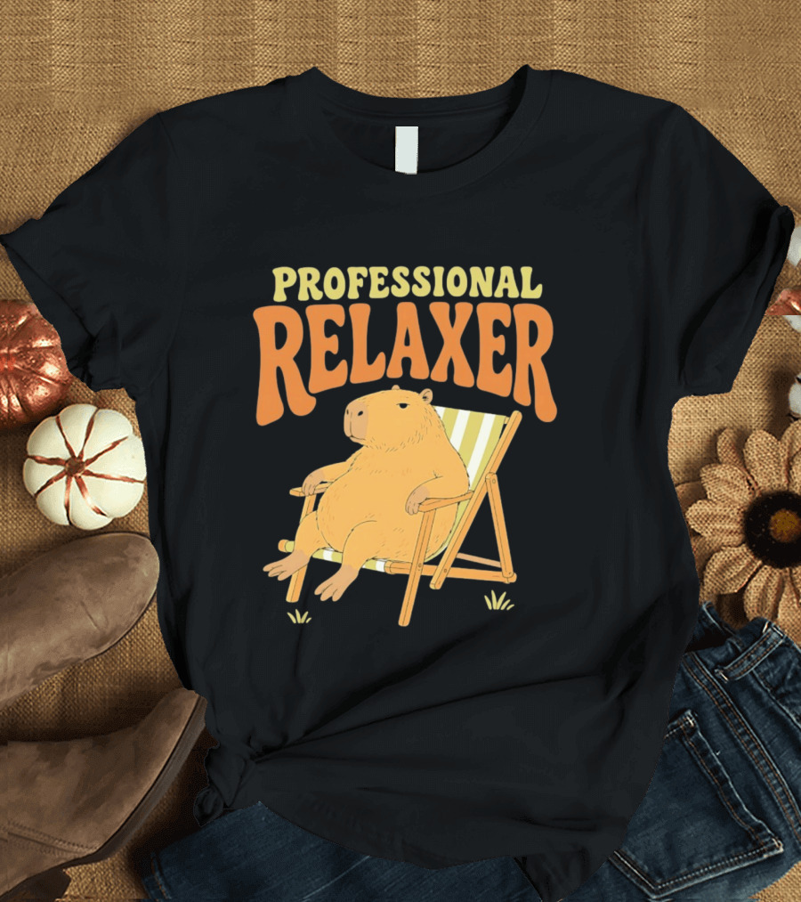 Professional Relaxer Capybara Sitting In Beach Chair T-Shirt