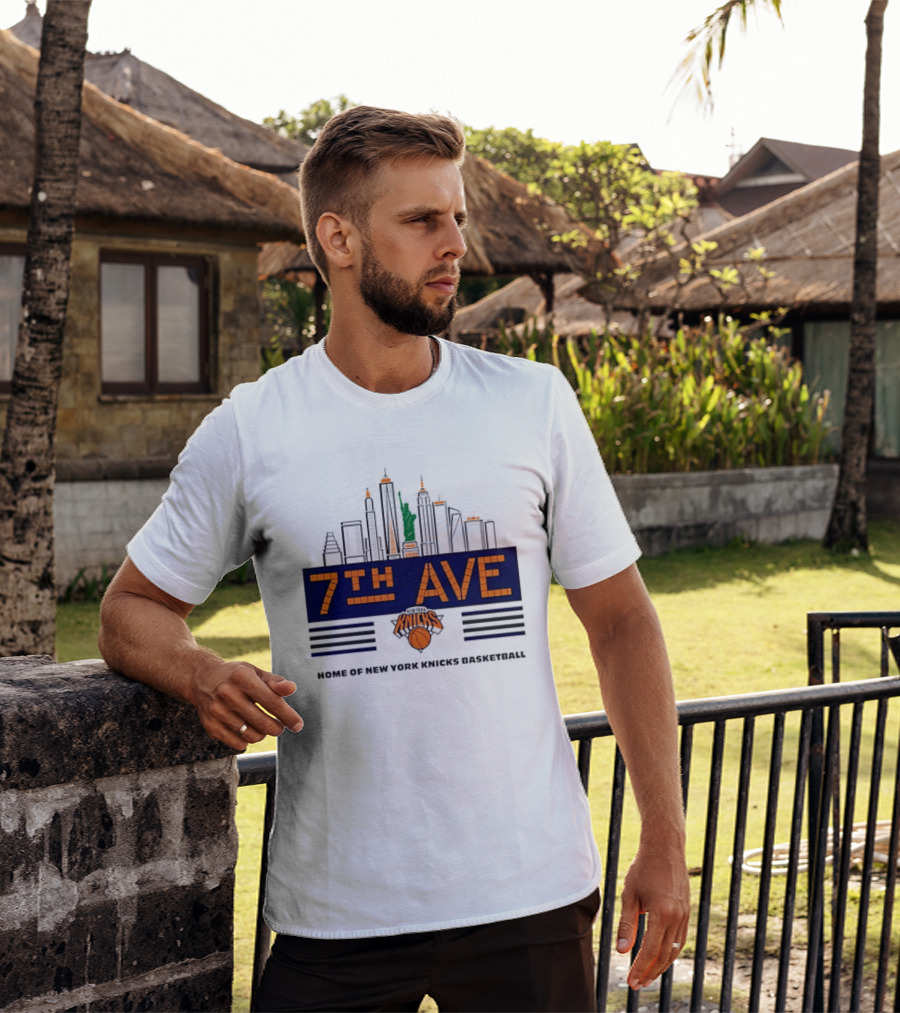 7th Ave New York Knicks Basketball Skyline T-Shirt