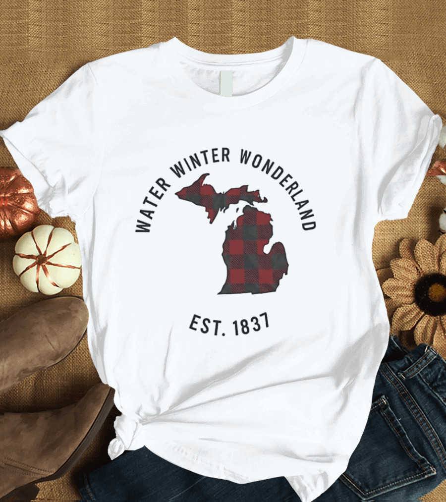 Michigan Water Winter Wonderland Est 1837 Plaid T-Shirt