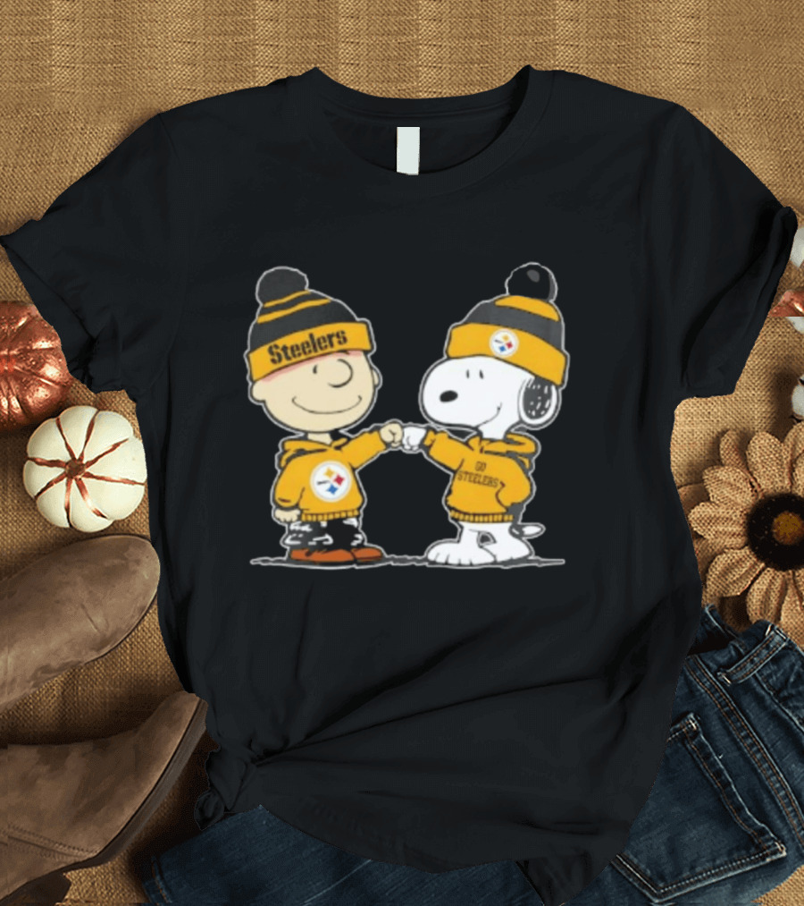 Charlie Brown Snoopy Steelers Best Friends Team Spirit T-Shirt
