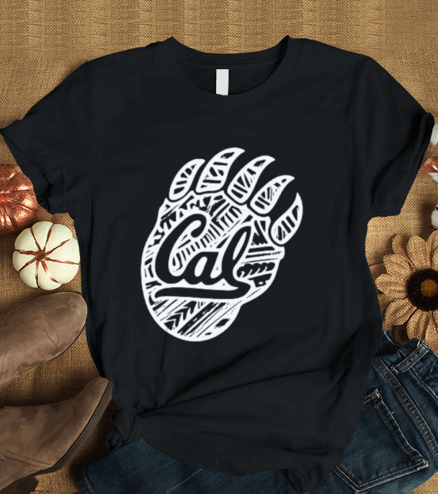 Trending Chicago Bears Football Bear Paw Cal T-Shirt