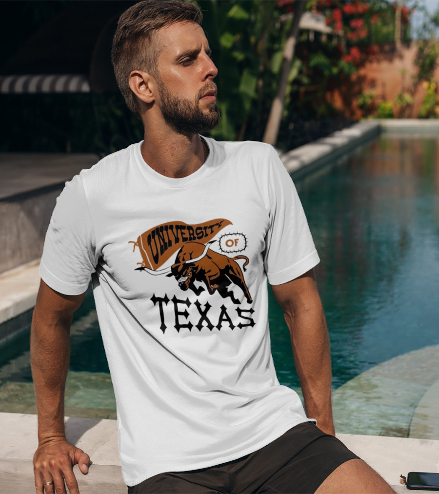 University Of Texas Longhorns Bull Mascot Banner T-Shirt