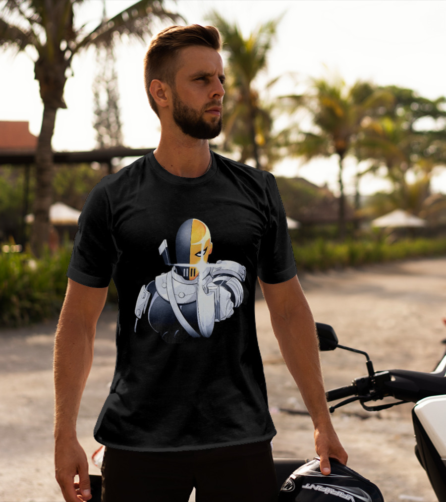 Deathstroke DC Comics Armor Sword Wielding T-Shirt
