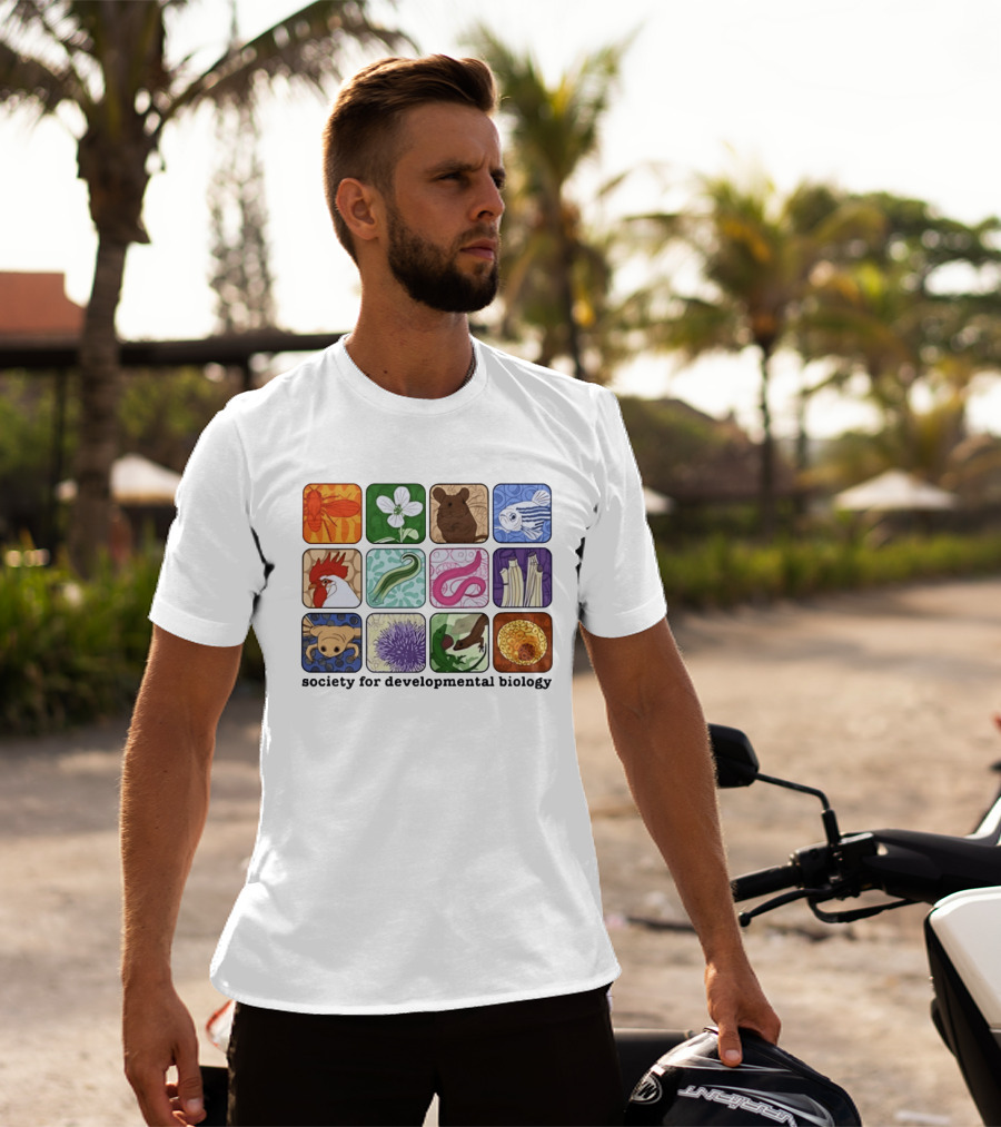 Society For Developmental Biology Model Organisms Collage Fly Plant Mouse Fish Chicken Worm Frog Plant Embryo Egg Cell T-Shirt