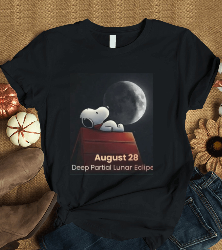 Snoopy August 28 Deep Partial Lunar Eclipse 2026 T-Shirt