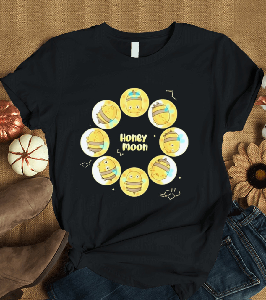 Honey Moon Bee Phases Cute Cartoon Bees In Lunar Cycle T-Shirt