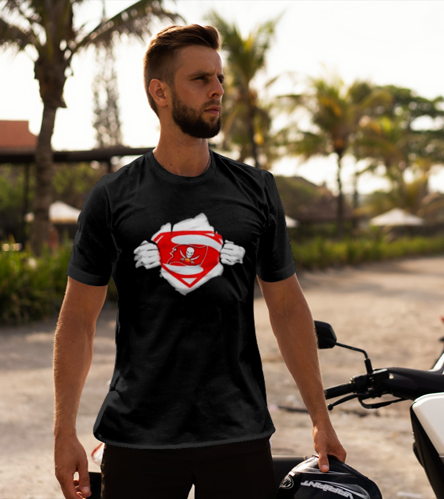 Tampa Bay Buccaneers Superpower Fan Symbol With Skulls Football Superman T-Shirt