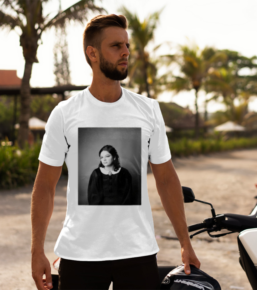 Broadway Merchandise Shop Store Oh Mary! Meg Crewneck Theater T-Shirt