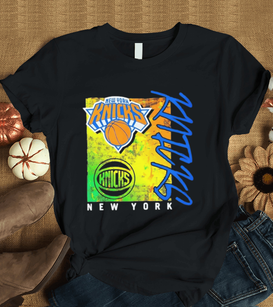 New York Knicks Basketball Team NBA Vibrant Graphic Knicks New York T-Shirt