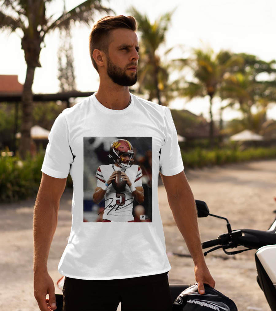 Jayden Daniels Washington Commanders Football Player Number 3 T-Shirt