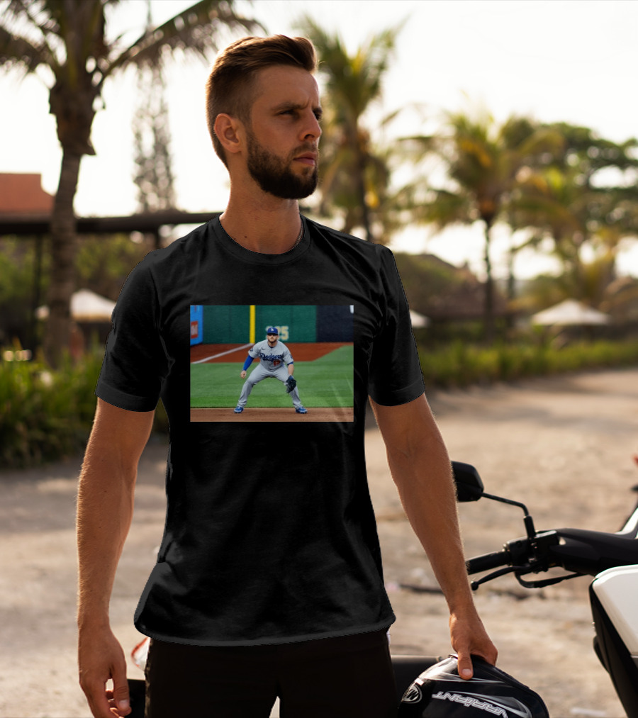 Los Angeles Dodgers Max Muncy Jersey Number 13 Third Baseman Action Shot T-Shirt