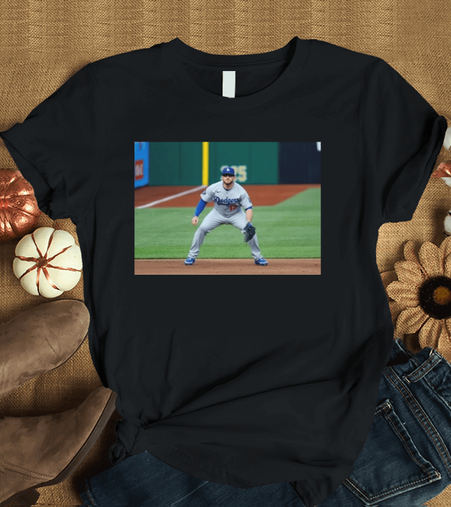 Los Angeles Dodgers Max Muncy Jersey Number 13 Third Baseman Action Shot T-Shirt