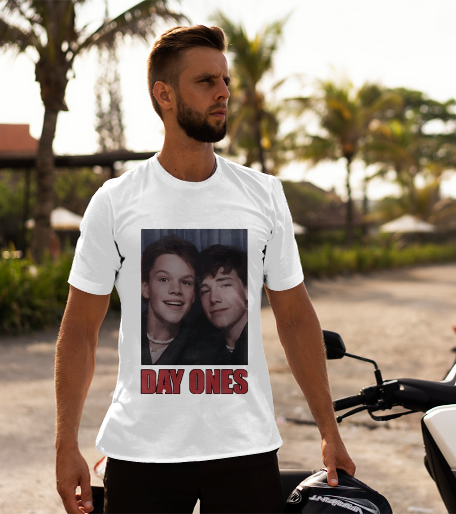 Ben Affleck Matt Damon Day Ones Friends Photobooth Nostalgia T-Shirt