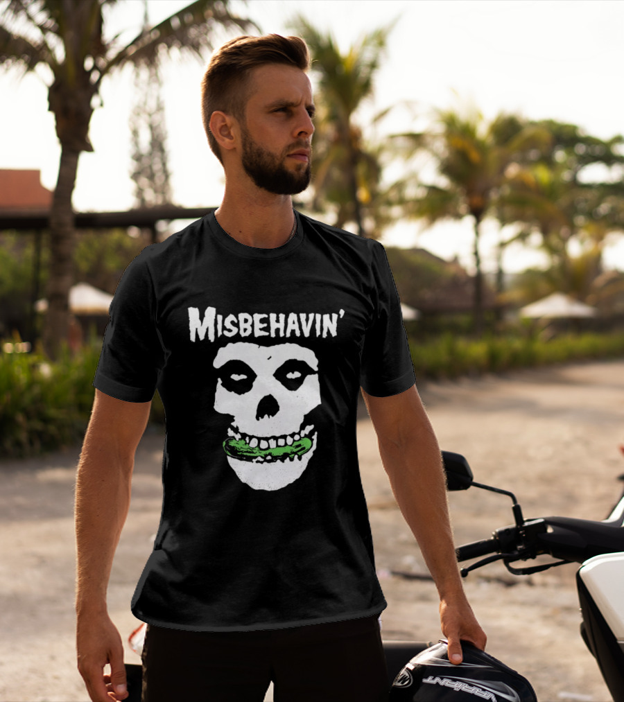Misbehavin' Pickle Skull Misfits Punk Rock T-Shirt