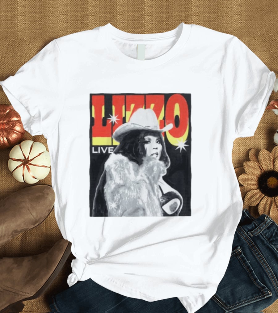 Lizzo Live Houston Mar 06 Texan Style Fur Coat Hat T-Shirt