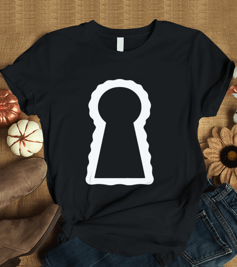 Minimalist Keyhole Secret Door Aesthetic T-Shirt