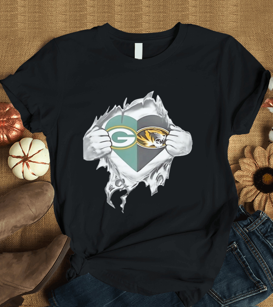 Green Bay Packers Missouri Tigers Heart Superman Chest Rip T-Shirt