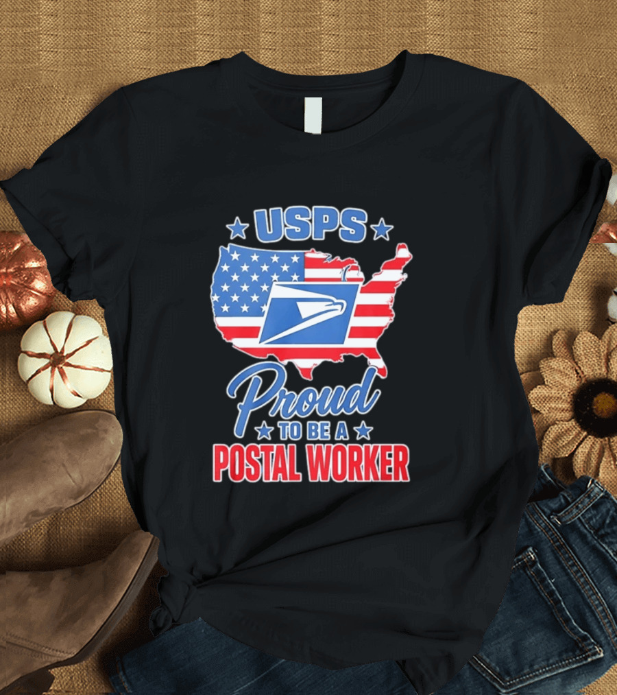 USPS Proud Postal Worker Mail Carrier USA Map T-Shirt
