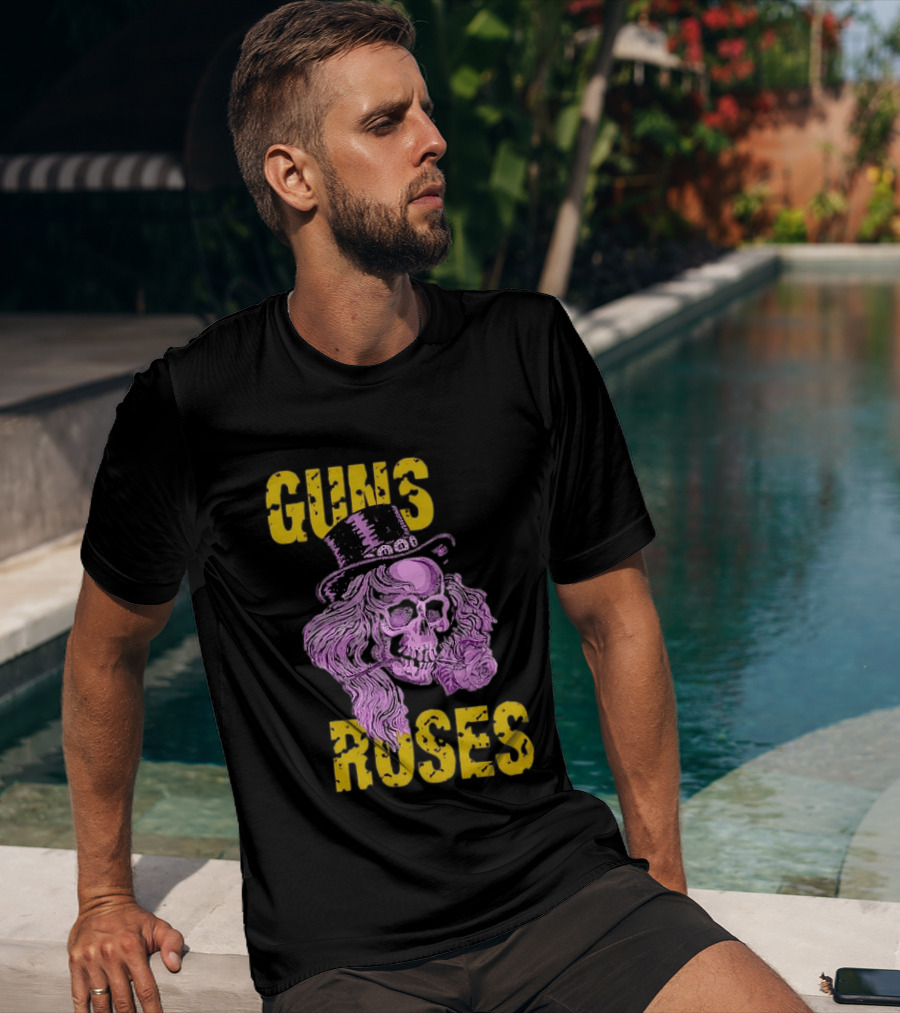 Guns N' Roses Distressed Skull With Top Hat And Roses T-Shirt