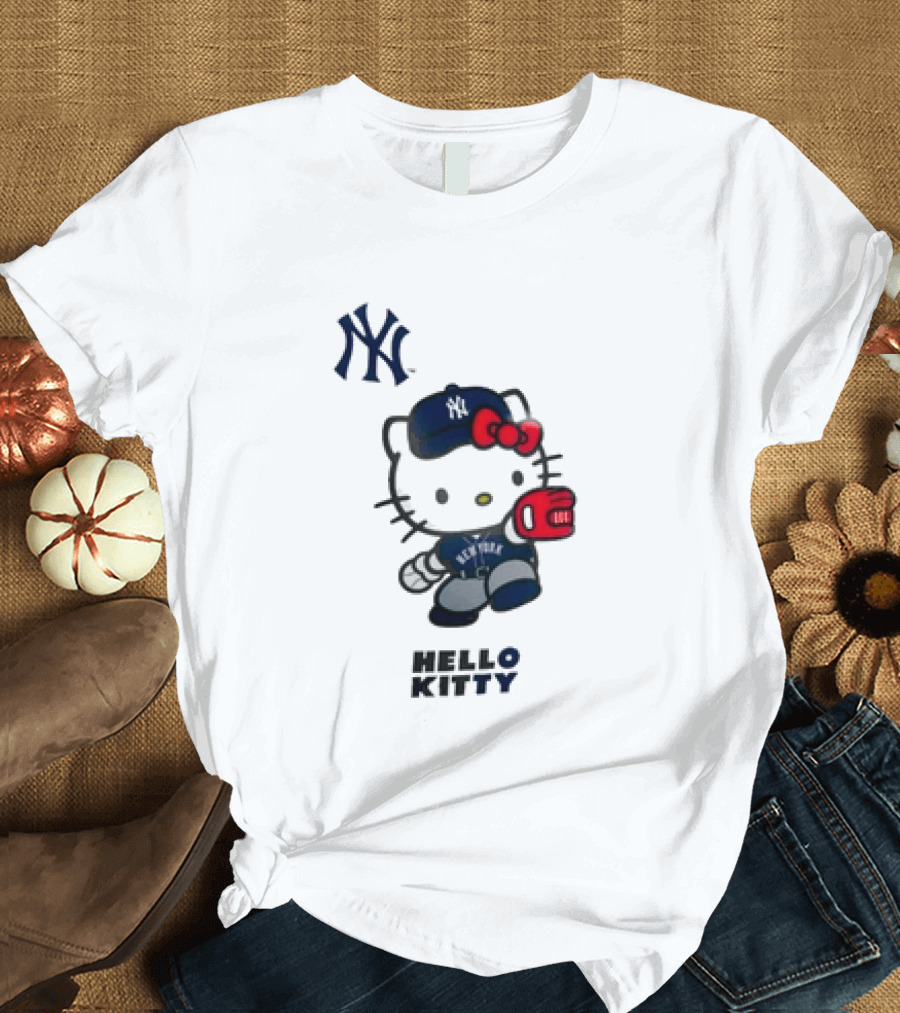 New York Yankees Hello Kitty Baseball Catcher Outfit T-Shirt