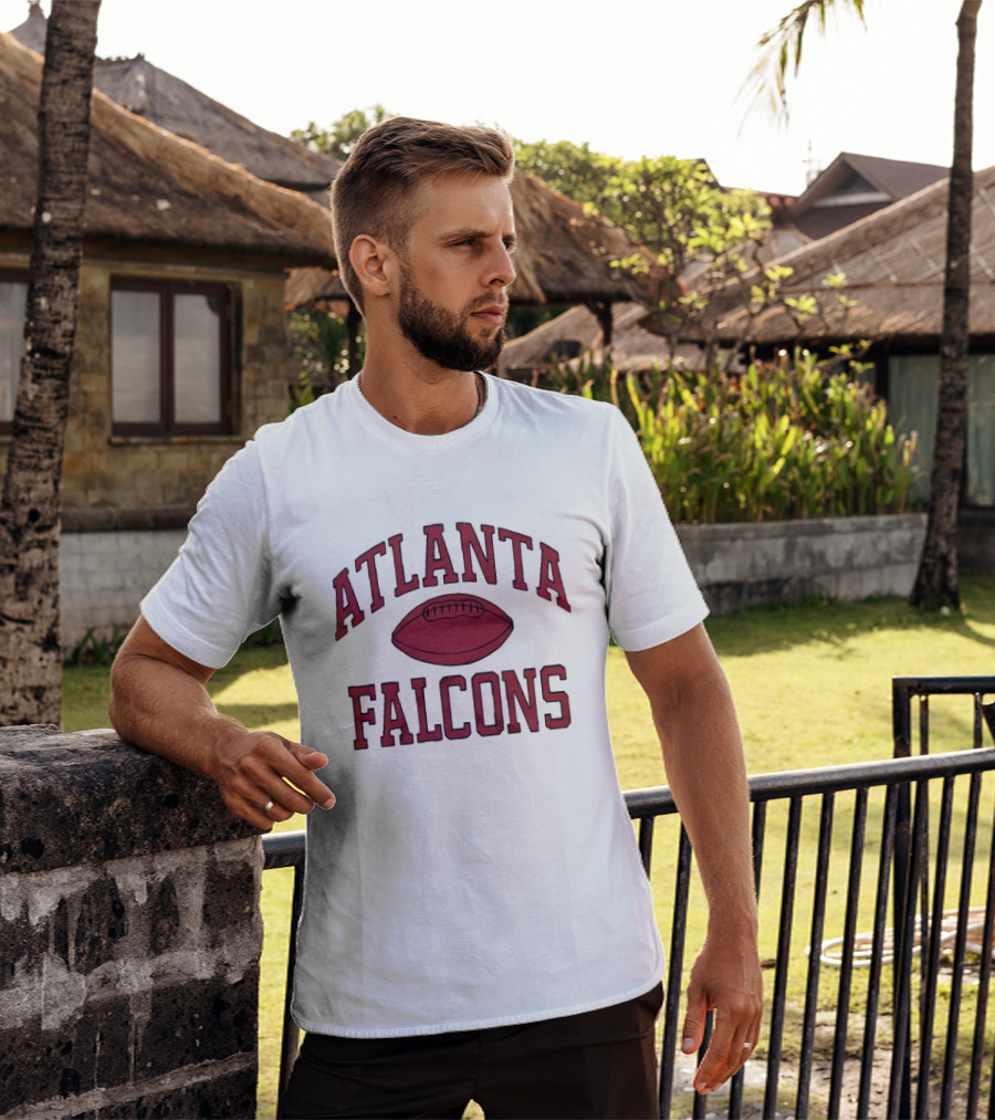 Atlanta Falcons Football Distressed T-Shirt