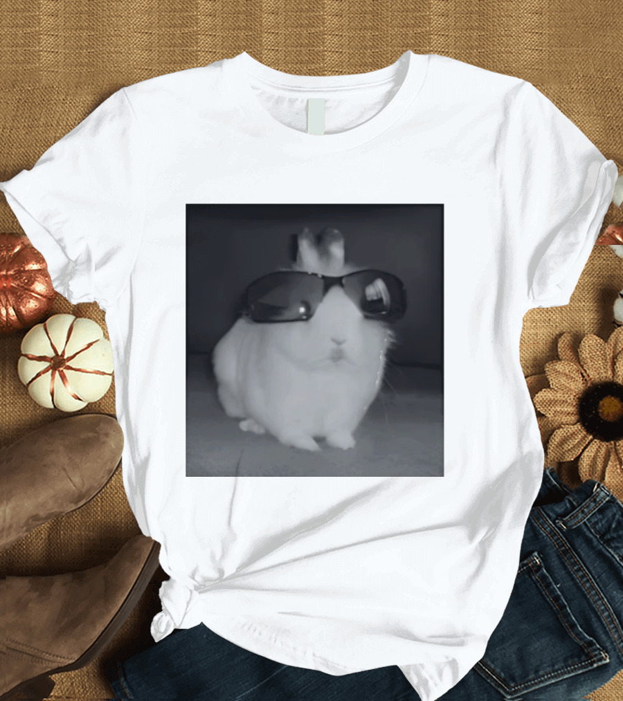 It's Such A Fucked Situation Bunny In Sunglasses Cute Funny Rabbit Wearing Shades T-Shirt