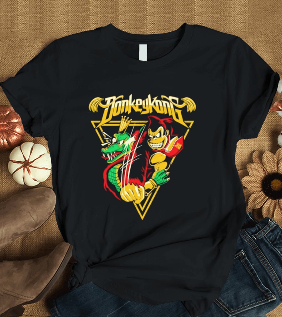 Donkey Kong Cartoon Retro Style Triangular Battle Scene T-Shirt