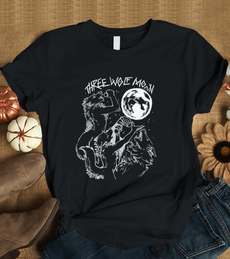 Three Wolf Moon Singing Wolves Howling Meme Moon Phases T-Shirt