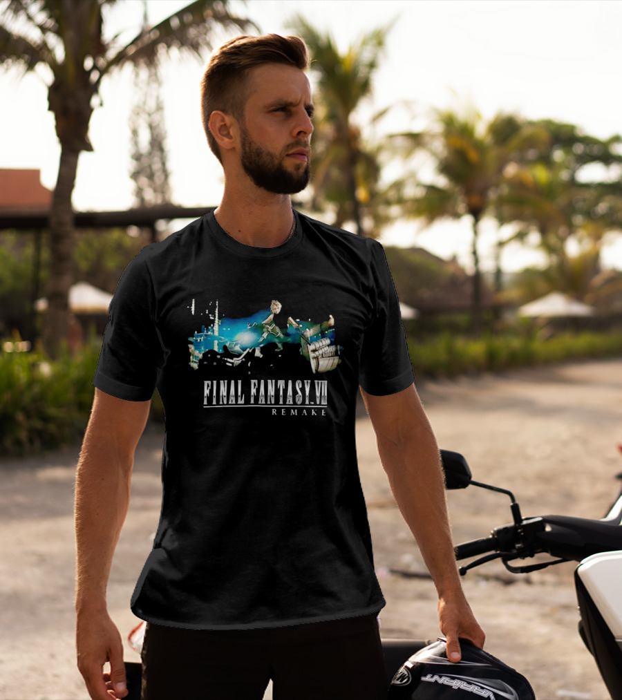 Cloud Strife Motorcycle Chase Final Fantasy VII Remake T-Shirt